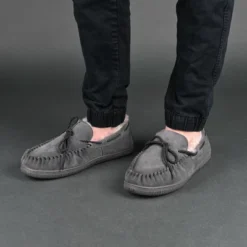 Territory Meander Genuine Sheepskin Moccasin Slipper 19 Territory Meander Genuine Sheepskin Moccasin Slipper -Dockers Shoes Shop GUEST 560454bc 25c8 4142 93e0 cb96e4794c97