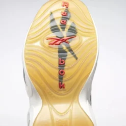 Reebok Question Mid Basketball Shoes -Dockers Shoes Shop GUEST 9bfc24f9 5c05 4187 b67d 572b7ab2b8b9